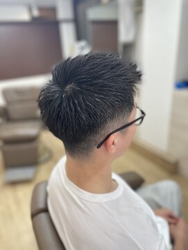 ふらっと 清潔感◎ナチュラルグラデーションショート