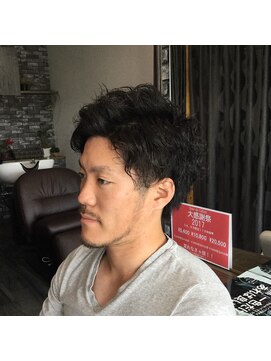 ヘアドゥリリアン(hair de Lilian) メンズ黒髪ワイルドパーマ