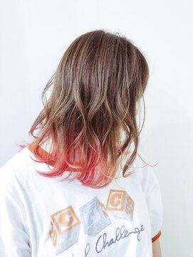 ラウブロッサム 大宮西口店(Lau Blossom) 塩基性グラデーション