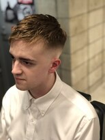 フランクスバーバー アンド ビアークラブ(FRANK'S BARBER and BEER CLUB)&nbsp;スキンフェードクロップ