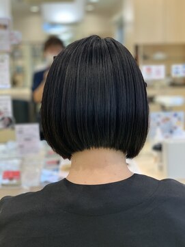 ボリスビアン 大和田店(BorisVian) ミディアムボブ