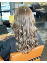 ワラティク(WARATI C)&nbsp;ミディアム