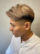 ビンゴ(BINGO)&nbsp;ba545ニュアンスカラーモテ髪束感バーバー刈り上げアップバンク