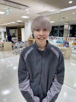 ケンジ 平塚ラスカ店(KENJE)&nbsp;ミルクティーベージュ/ケアブリーチ/ハイトーン/湘南/平塚