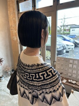 シー 岡崎(,SHE) 切りっぱなしボブ/エアリーロング/美髪/ピンクブラウン/岡崎