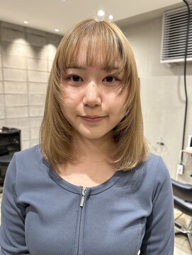 コージーベルベット(Cosy Velvet) #ワンブリーチベージュ×顔周りレイヤー