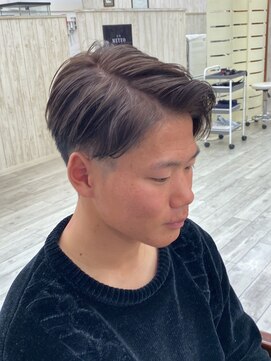 トウキョウヨシつね 御幸ヶ原店(TOKYO Yoshi) アップバングクールショート