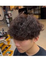 カーニー 上野(kearny)&nbsp;シャドウパーマニュアンスパーマ波巻きスパイラルパーマ