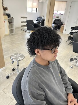 シキ(shiki) ウェーブパーマ