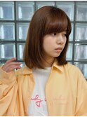 ボブ 鎖骨ミディアム レイヤー レイヤーカット 顔まわり教えて