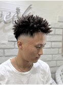 スパイキーアフロ針金パーマ特殊パーマスキンフェード