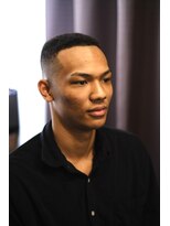 アモ(Amo)&nbsp;【新富町】これぞバーバースタイル　スキンフェードで清潔感◎