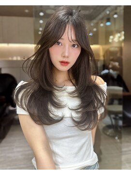 ロンドガーネット 池袋(Lond garnet) 暗めカラー/韓国風巻き/レイヤーカット/髪質改善/縮毛矯正/池袋