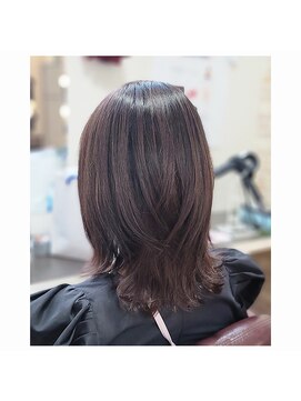 ブルーフィン シセロ(Blue Fin cicero) 40代50代大人きれいナチュラルストレート髪質改善手触り抜群