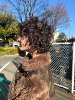 カー(KAH)&nbsp;クルクルパーマ　スパイラルパーマ　カーリーヘア