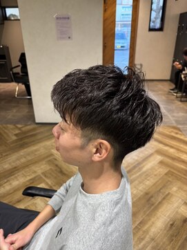 リヤントウキョウ(lien-tokyo) 爽やかビジネススタイル