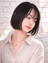 ビューティースペースラルジュヘアー(Beauty Space Large hair)&nbsp;ラフカールボブワンカールボブシースルーバング黒髪ぱっつん