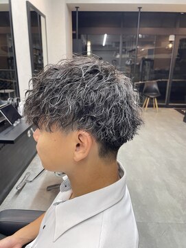 シーク 千葉中央駅(SEEK) 刈り上げセンターパート/波巻きツイストスパイラル/千葉駅