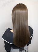 透明感オリーブグレージュ