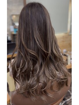 ナチュラル8 NATURAL8 ヘアースタジオ Hair studio METEOカラー