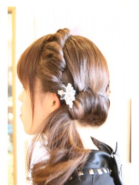 ティーアイクラシック 伊勢原店(T.I.classic) アップ編込みスタイル