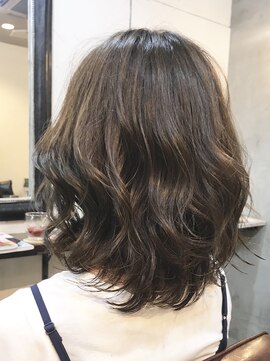 エトネ ヘアーサロン 仙台駅前(eTONe hair salon) 【eTONe】30代40代大人女性におすすめふんわりミディアム