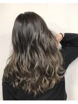 アライブ キチジョウジ(ALIVE Kichijoji)&nbsp;【ALIVE吉祥寺】グレージュバレイヤージュカラー