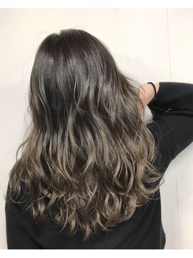 アライブ キチジョウジ(ALIVE Kichijoji) 【ALIVE吉祥寺】グレージュバレイヤージュカラー