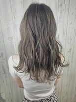 ルービック 京橋(Rubik's)&nbsp;ハイライトグラデーショングレージュカラー/ゆるふわロング