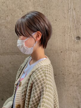 レフ(LEF) 【LEFtatemachi】くびれマッシュボブ/サイドバング/くびれ感