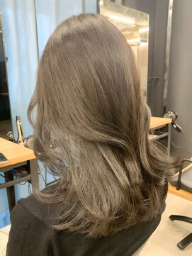 アリュウル 表参道(ALLURE) オリーブベージュ×くびれヘア 《佐藤》