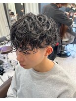 シグマラテ(SIGMA LATTE)&nbsp;刈り上げマッシュ × パーマスタイル