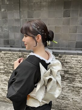 ソノ(sono) 成人式ヘア タイトアレンジ タイトシニヨン タイトヘア 振袖ヘア