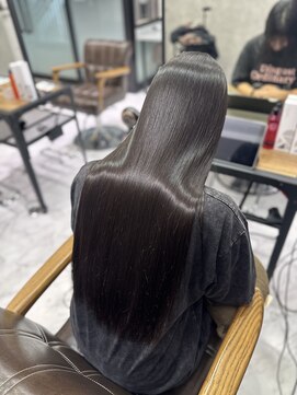 ラフトーキョウセカンド(RAF TOKYO 2nd) 初の美髪矯正