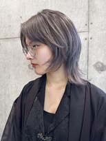 カケル(×.)&nbsp;顔周りレイヤー/グレージュ/ウルフ