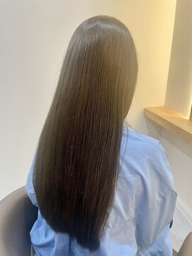 アトレ 南堀江店(attrait) 20代30代40代美髪ロングオリーブアッシュ