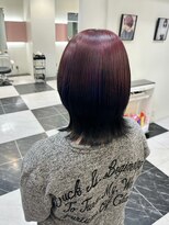 テテ(TETE) ROOTS COLOR/ウルフカット