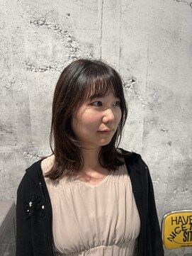 カリファ 田町(KHALIFA) くびれ×ストレート×長め前髪×ワンカール  20代30代40代