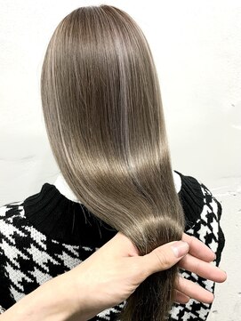 スカイ 本店(SKY) CHELL_ハイトーンに髪質改善トリートメントが必須!#顔周りカット