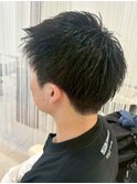 メンズ 爽やか刈上げショートスタイル アップバング 眉カット