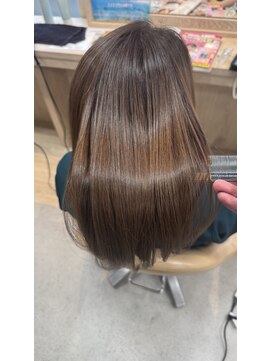 ラディシュ さがみ野(RADISH) 30代40代髪質改善トリートメント艶髪レイヤーカット