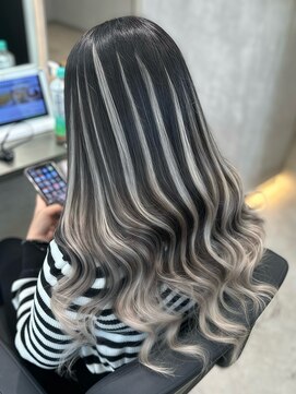 ラピス 福岡天神店(Lapis) ブリーチ無しカラー+エクステバレイヤージュ