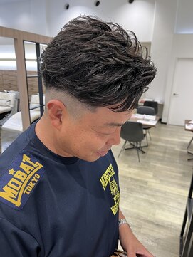 ディーボーイ 健軍店(D-BOY) フェード/メンズパーマ