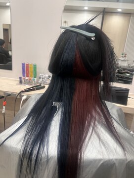 アルメリア 池袋(Arumeria) ツートーンカラーケアブリーチピンクブルーレイヤーカット