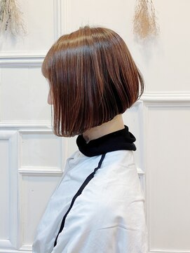 リコント(Re:cont) 切りっぱなし前下がりボブ