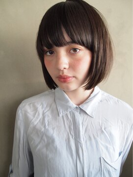 ナヌーク シブヤ(nanuk shibuya) シンプルでピュアな雰囲気のボブ◇ダークアッシュ+グリーン系◇