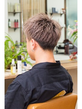 ヘアージャンティ(HAIR GENTIL) メンズ　ベリーショート　【 ソフト刈り上げ × アップバング 】