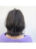 大人女性のクビレボブ