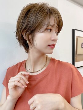 ハニーシブヤ(HONEY shibuya) 【HONEY渋谷】スッキリ大人ショートボブ×アーモンドベージュ