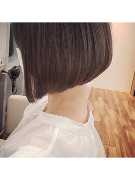 エントランス バイ ビークール(entrance by Be-COOL) ショートボブ